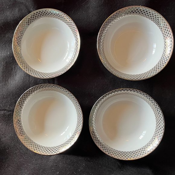 Ciroa Luxe Lattis Porcelian w/ Metallic Platinum Silver Soup/Cereal  Bowls